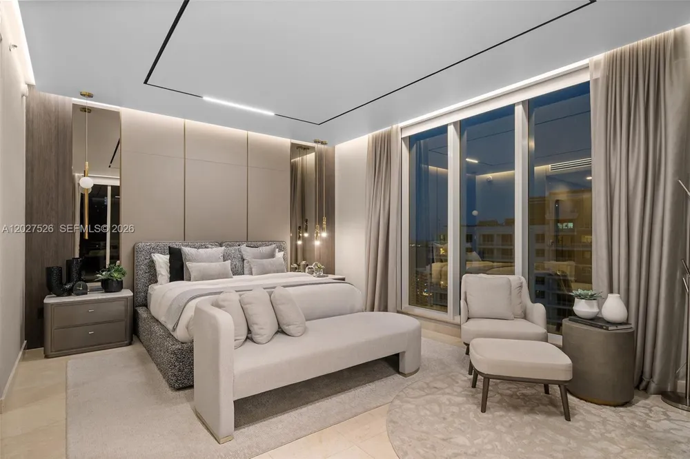 901 Brickell Key Blvd #3304 Miami, FL 33131