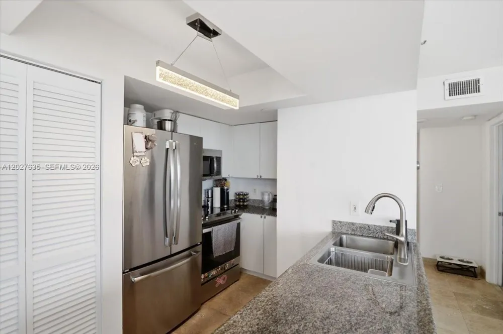 8911 Collins Ave #601 Surfside, FL 33154