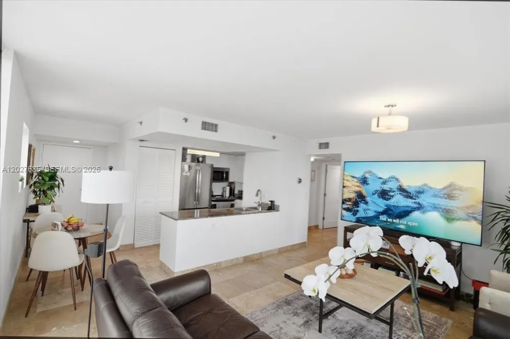 8911 Collins Ave #601 Surfside, FL 33154