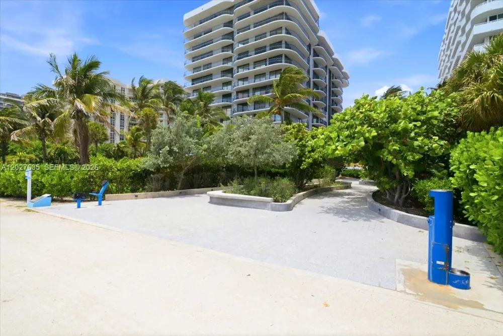 8911 Collins Ave #601 Surfside, FL 33154