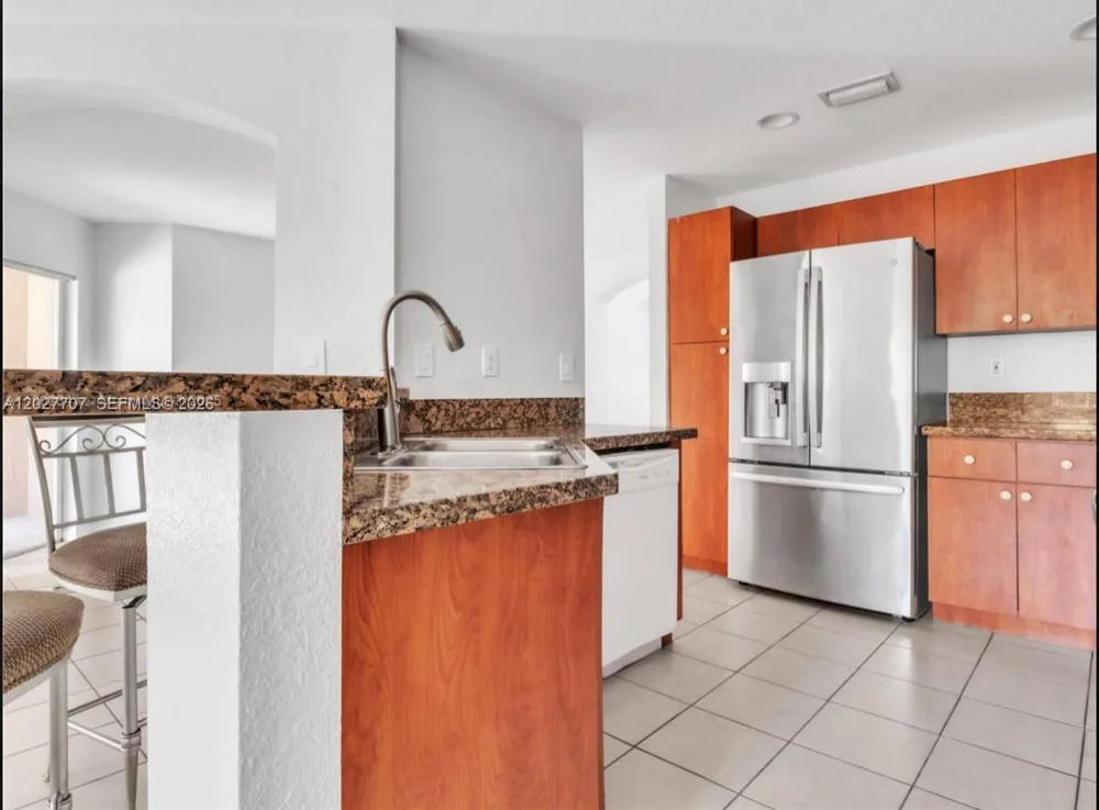 16628 SW 47th Ter Miami, FL 33185