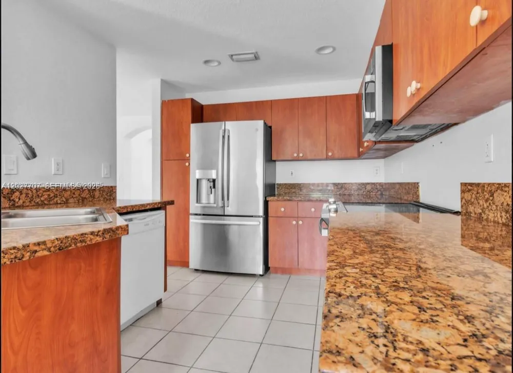 16628 SW 47th Ter Miami, FL 33185