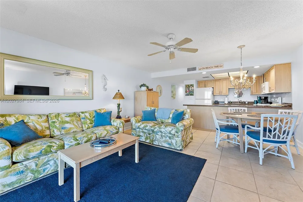 429 NE Tradewind Ln #305 Hutchinson Island, FL 34996