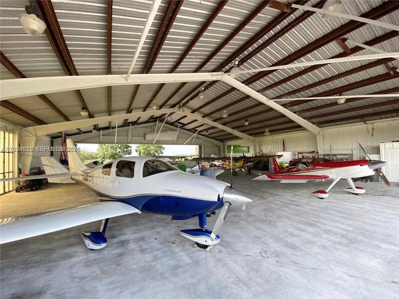 12245 NE 56th Ave Okeechobee, FL 34972
