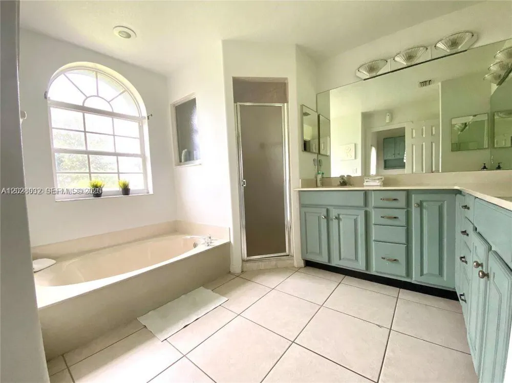 12245 NE 56th Ave Okeechobee, FL 34972