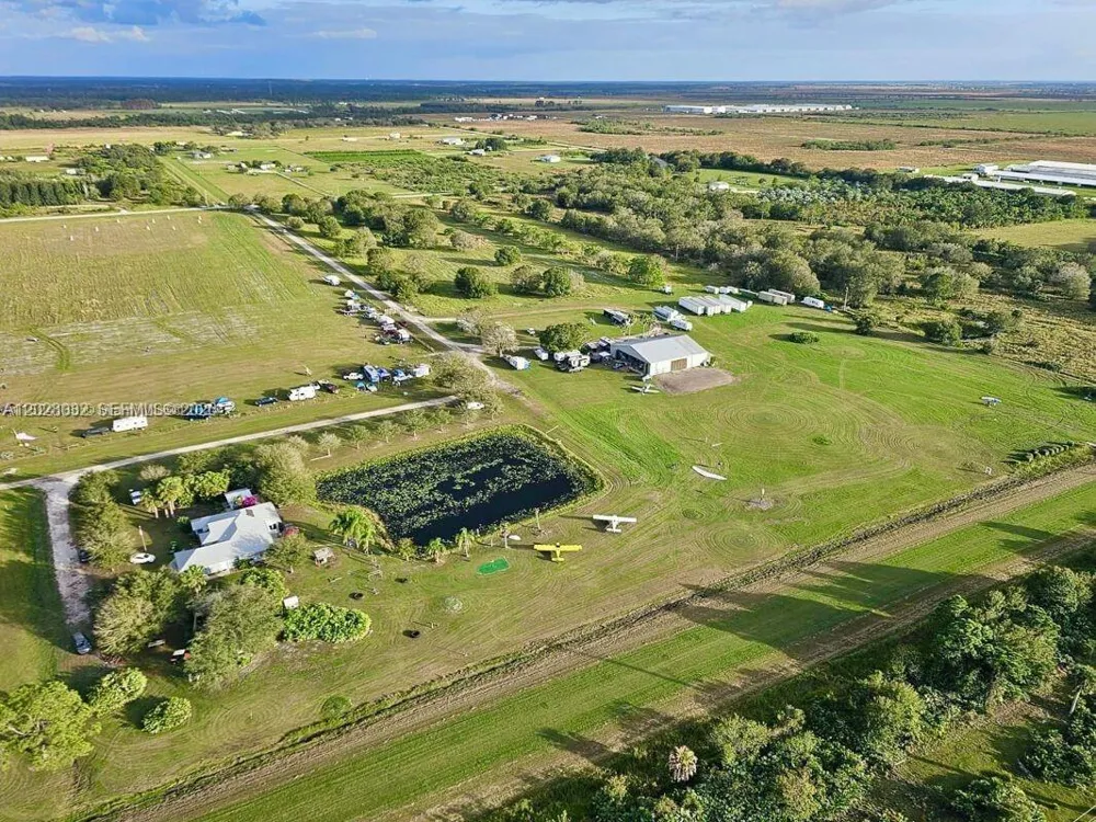 12245 NE 56th Ave Okeechobee, FL 34972