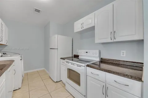 3793 NW 213th Ter