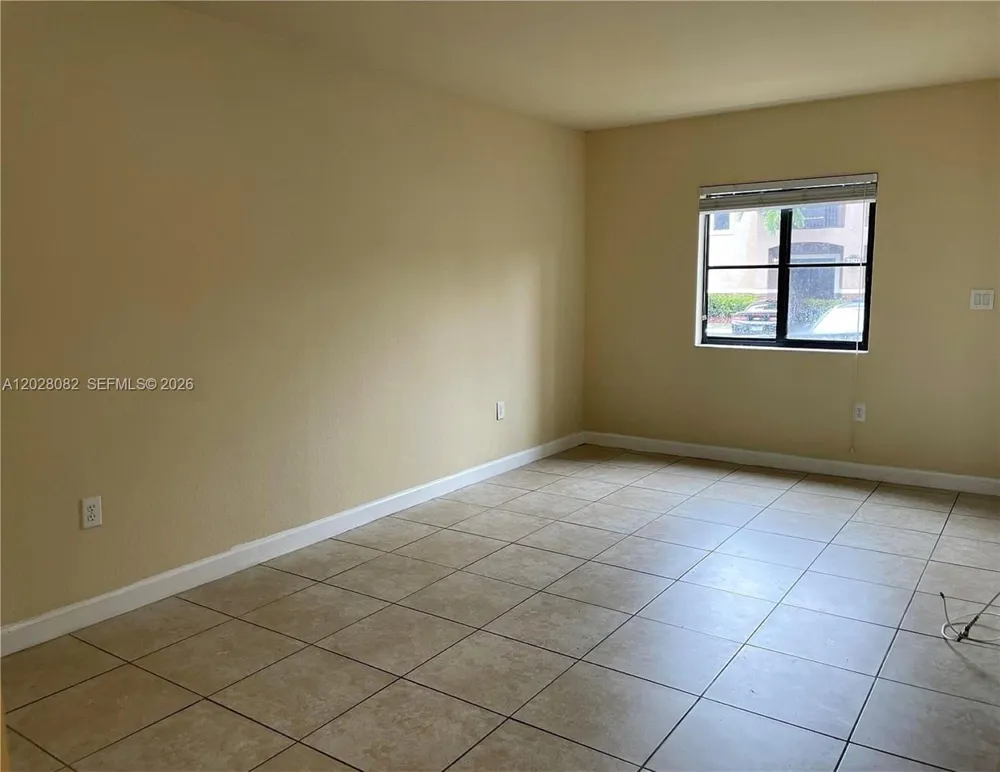 22541 SW 88th Pl #105-6 Cutler Bay, FL 33190