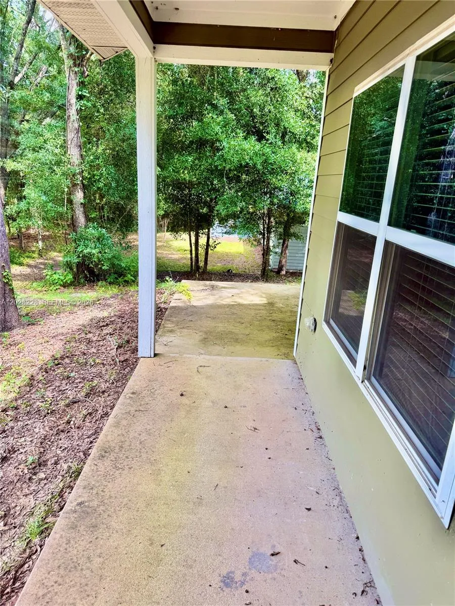 451 NE 151 terrace Other City - In The State Of Florida, FL 32696