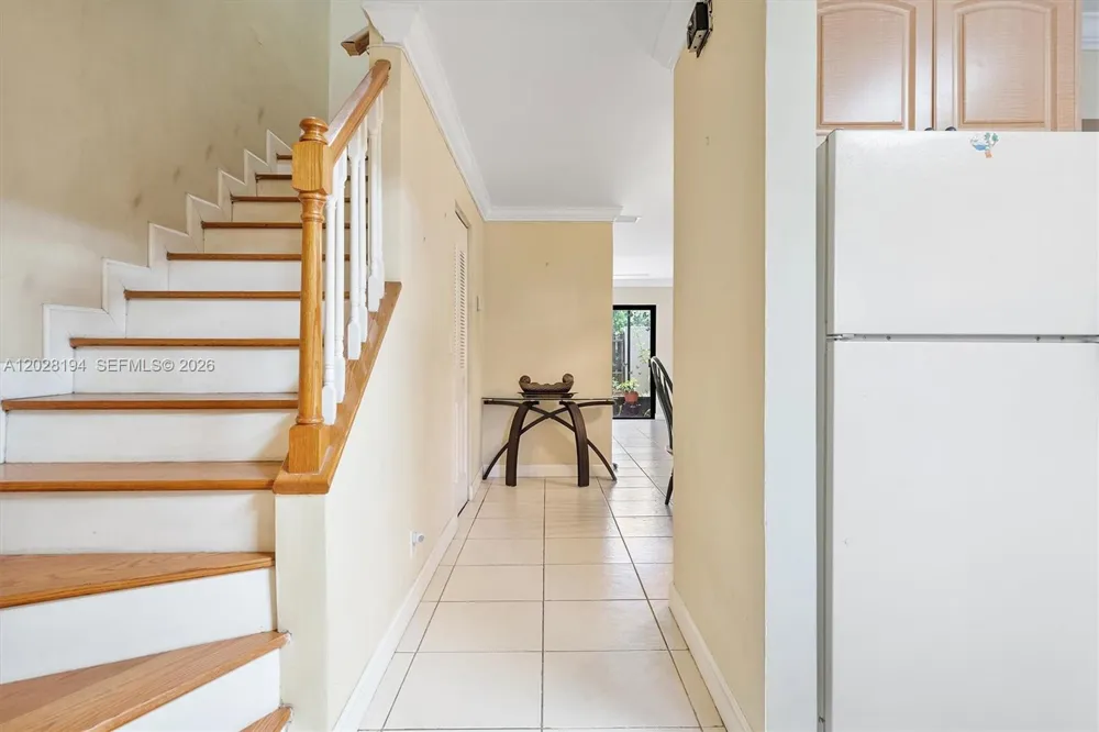 9942 NW 10th St #7 Pembroke Pines, FL 33024