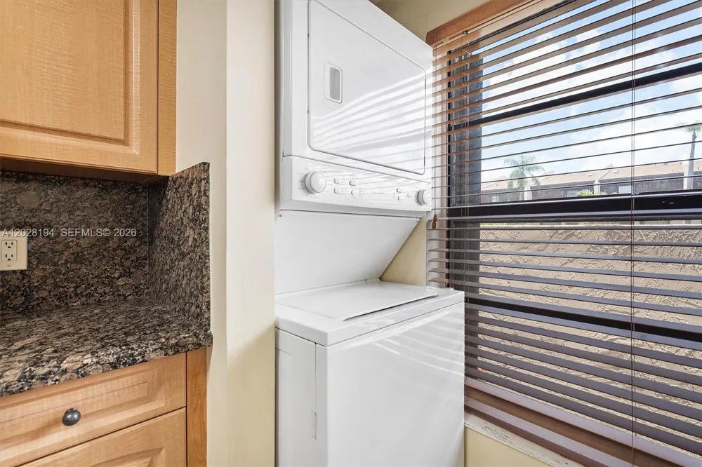 9942 NW 10th St #7 Pembroke Pines, FL 33024