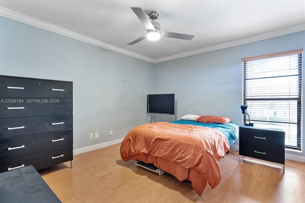 9942 NW 10th St #7 Pembroke Pines, FL 33024