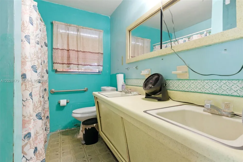 17432 NW 48th Ct Miami Gardens, FL 33055