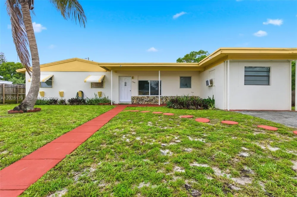 17432 NW 48th Ct Miami Gardens, FL 33055