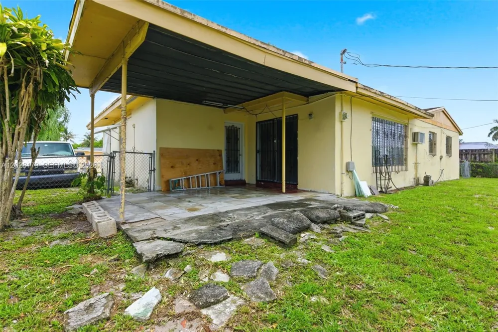 17432 NW 48th Ct Miami Gardens, FL 33055