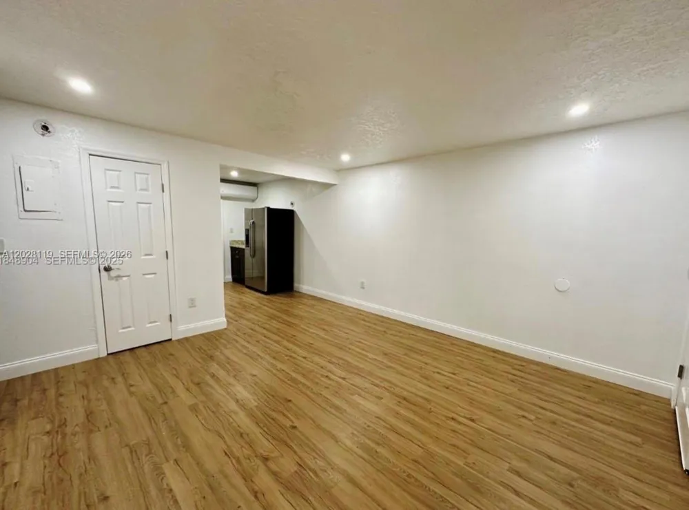 813 W Jefferson ST #5 Orlando, FL 32805