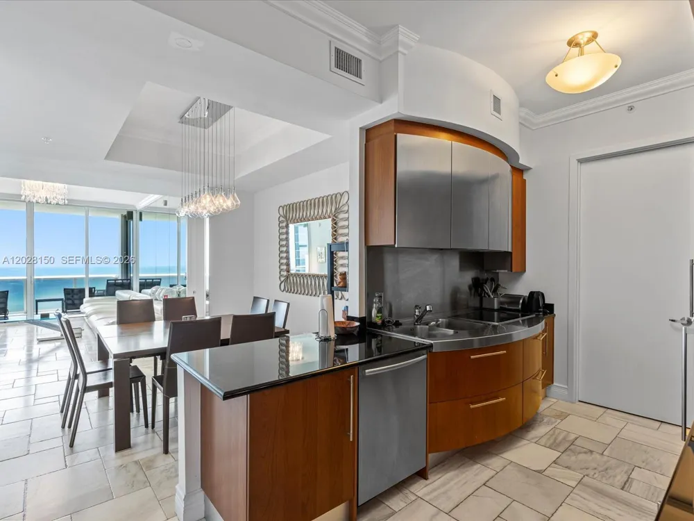 18101 Collins Ave #1904 Sunny Isles Beach, FL 33160