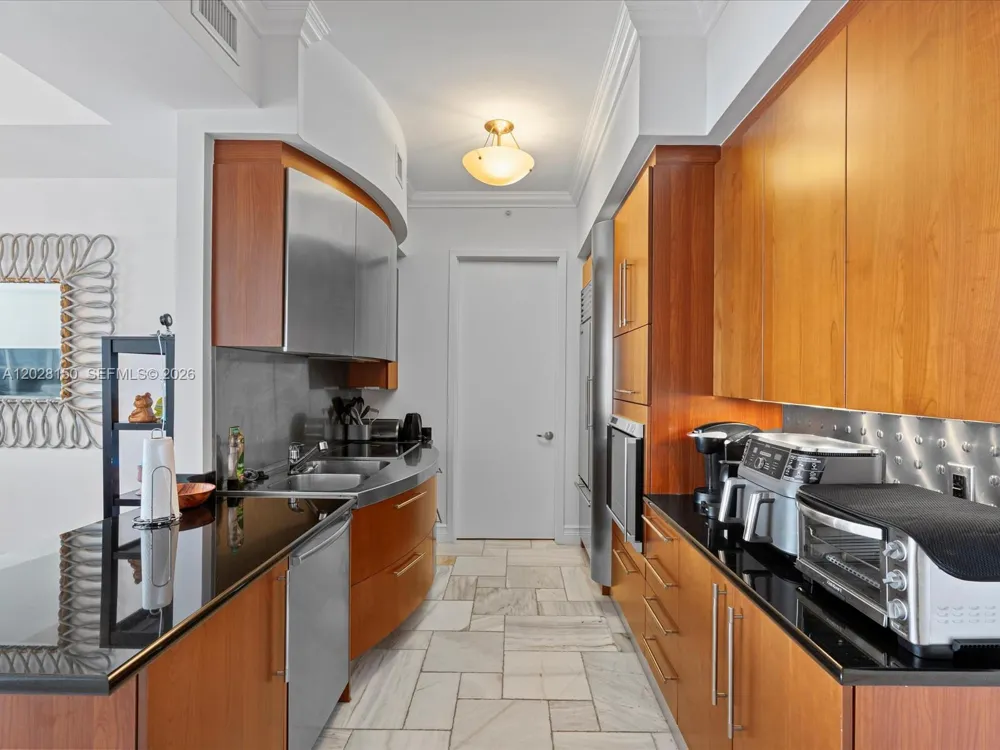 18101 Collins Ave #1904 Sunny Isles Beach, FL 33160