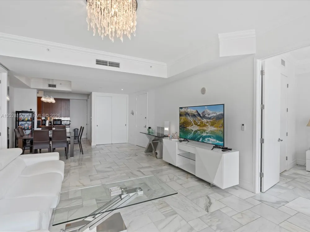 18101 Collins Ave #1904 Sunny Isles Beach, FL 33160