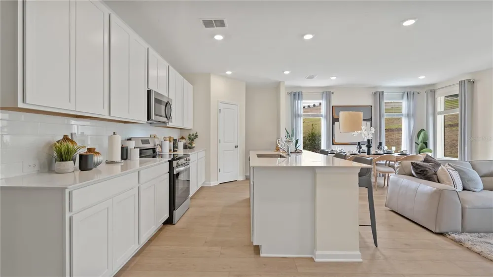 3121 ROCKWOOD WAY Minneola, FL 34715