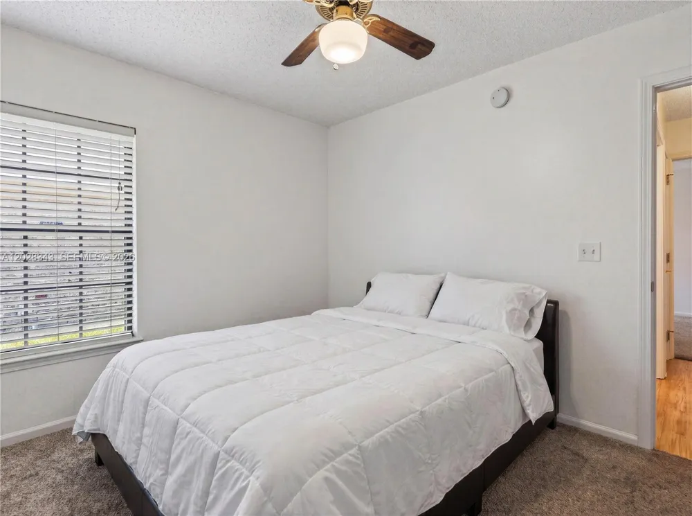 1641 spring oaks ln Jacksonville, FL 32221
