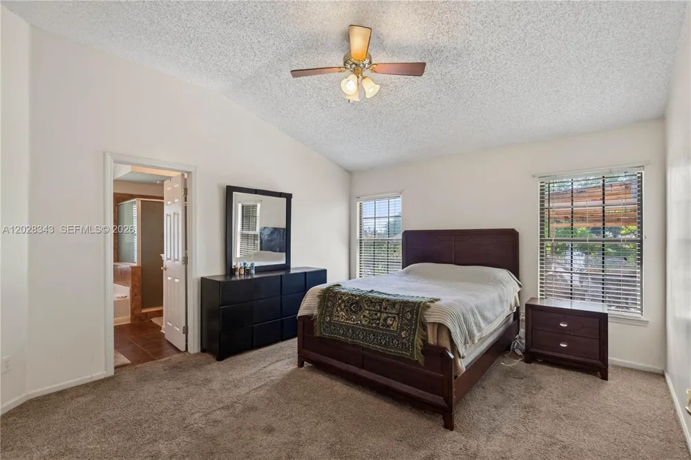1641 spring oaks ln Jacksonville, FL 32221