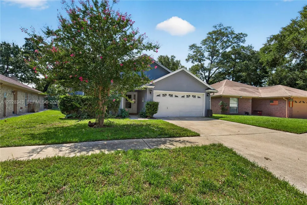 1641 spring oaks ln Jacksonville, FL 32221