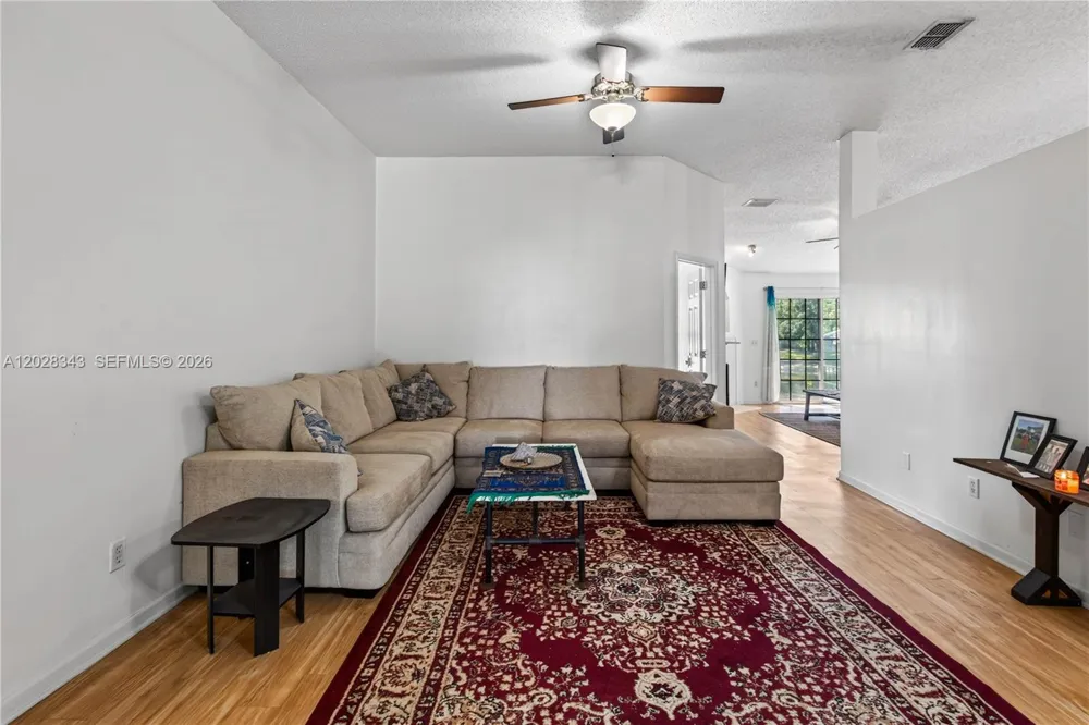1641 spring oaks ln Jacksonville, FL 32221