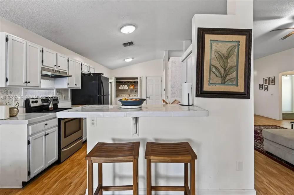 1641 spring oaks ln Jacksonville, FL 32221