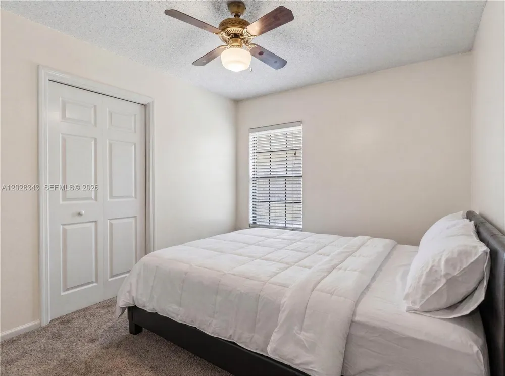 1641 spring oaks ln Jacksonville, FL 32221