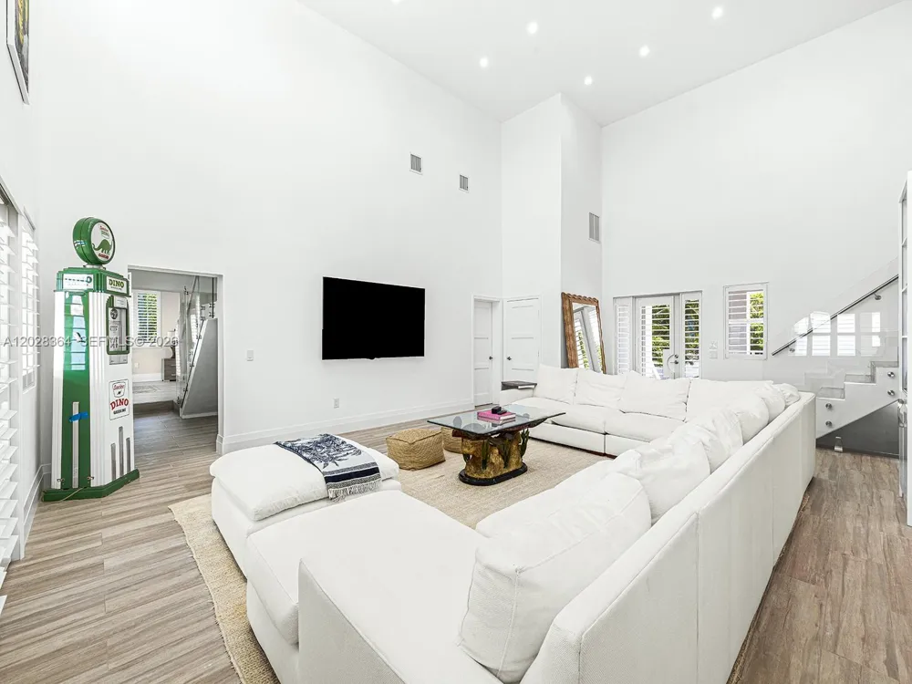 89401 Old Highway Plantation Key, FL 33070
