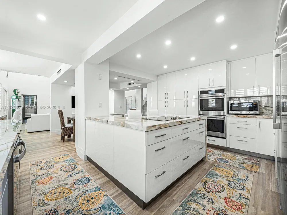 89401 Old Highway Plantation Key, FL 33070