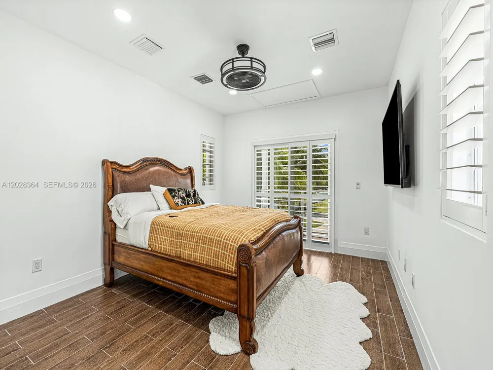 89401 Old Highway Plantation Key, FL 33070