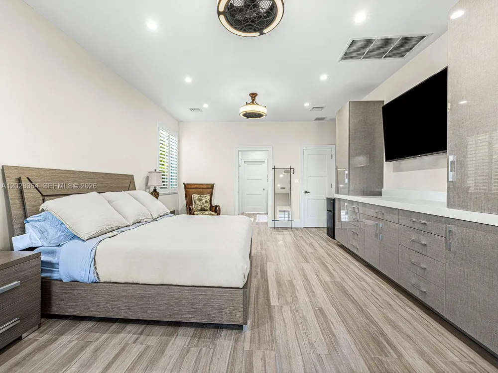 89401 Old Highway Plantation Key, FL 33070