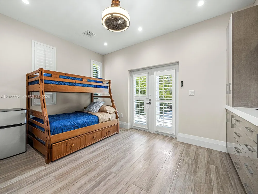 89401 Old Highway Plantation Key, FL 33070