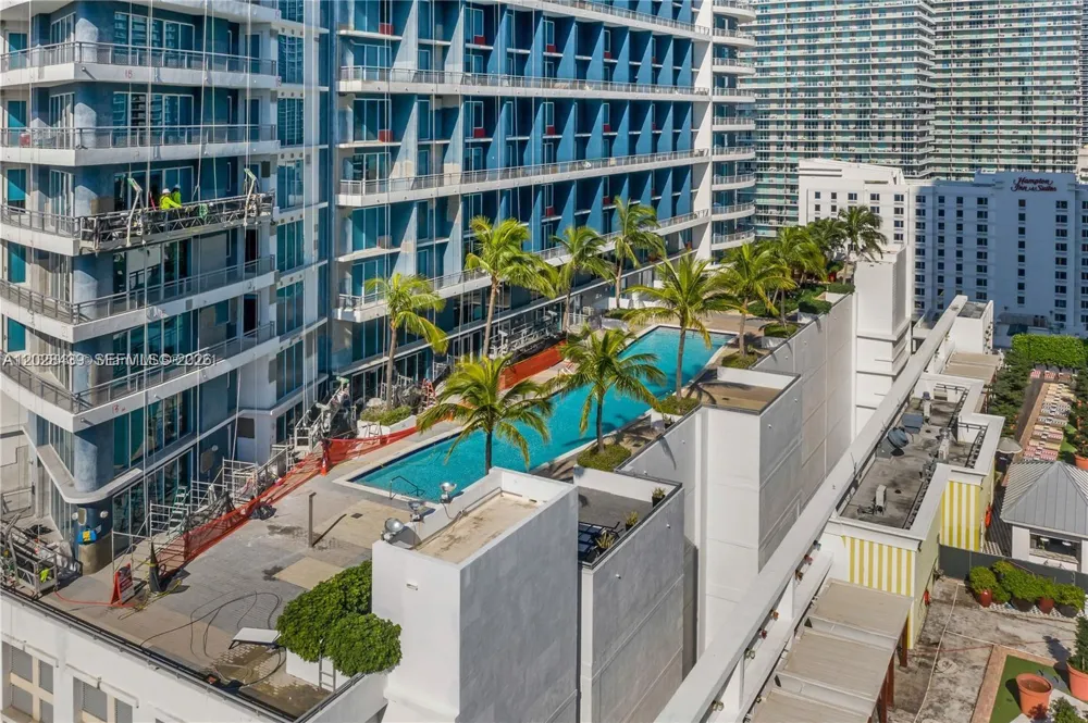 60 SW 13th St #2212 Miami, FL 33130