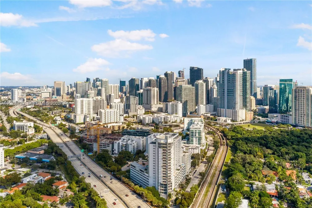 60 SW 13th St #2212 Miami, FL 33130