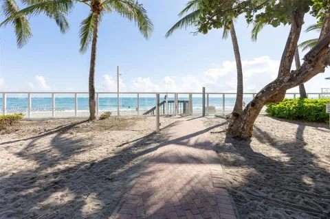 3001 S Ocean Dr #227