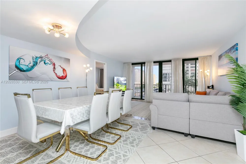 2401 S Ocean Dr #404 Hollywood, FL 33019