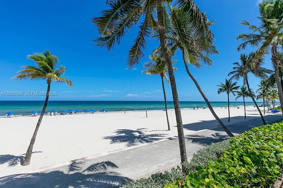 2401 S Ocean Dr #404 Hollywood, FL 33019