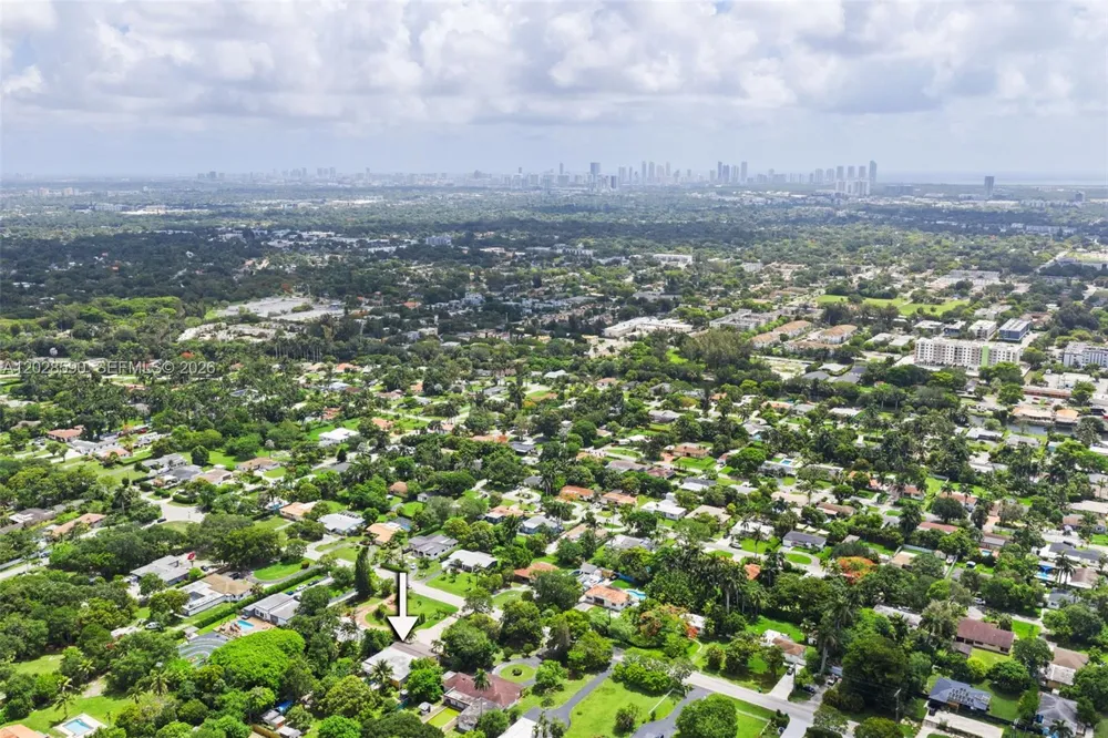 13700 Miami Ave Miami, FL 33168