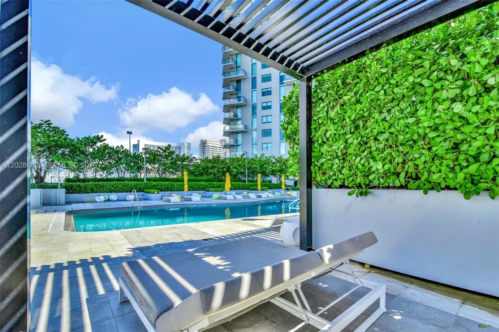 501 NE 31st St #1002 Miami, FL 33137