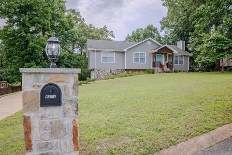 8514 River Cove Drive