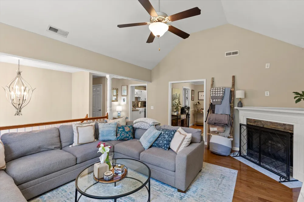 105 Creekside Drive Dalton, GA 30720