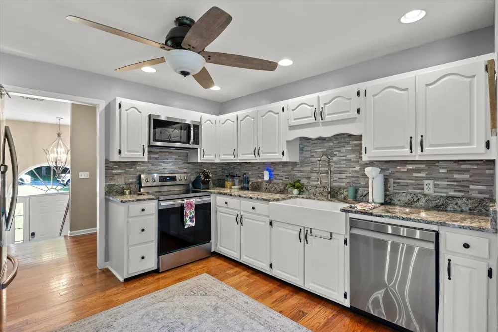 105 Creekside Drive Dalton, GA 30720
