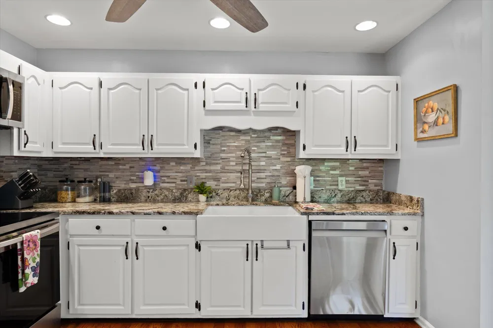 105 Creekside Drive Dalton, GA 30720