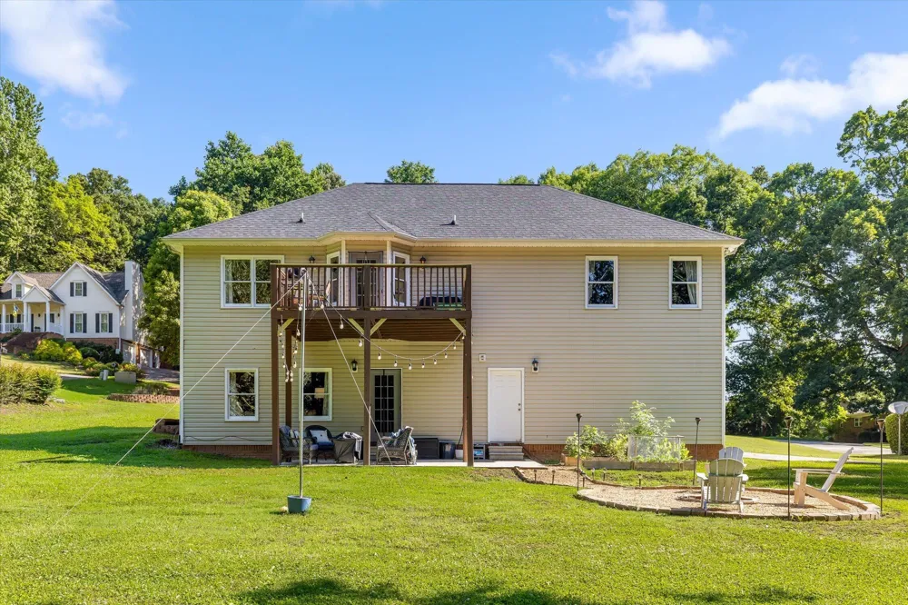 105 Creekside Drive Dalton, GA 30720
