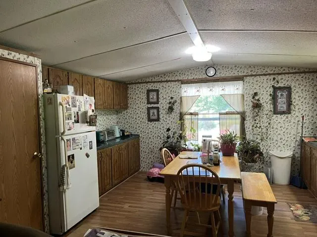 362 Cullen Savage Road Palmer, TN 37365