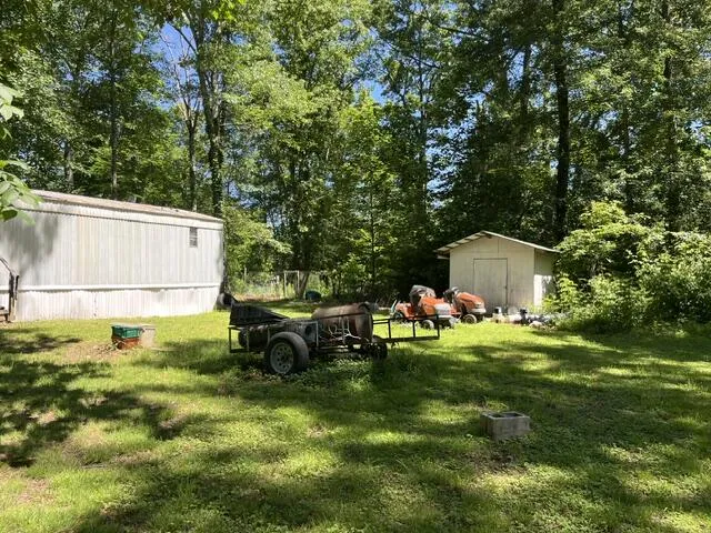 362 Cullen Savage Road Palmer, TN 37365