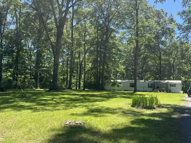 362 Cullen Savage Road Palmer, TN 37365
